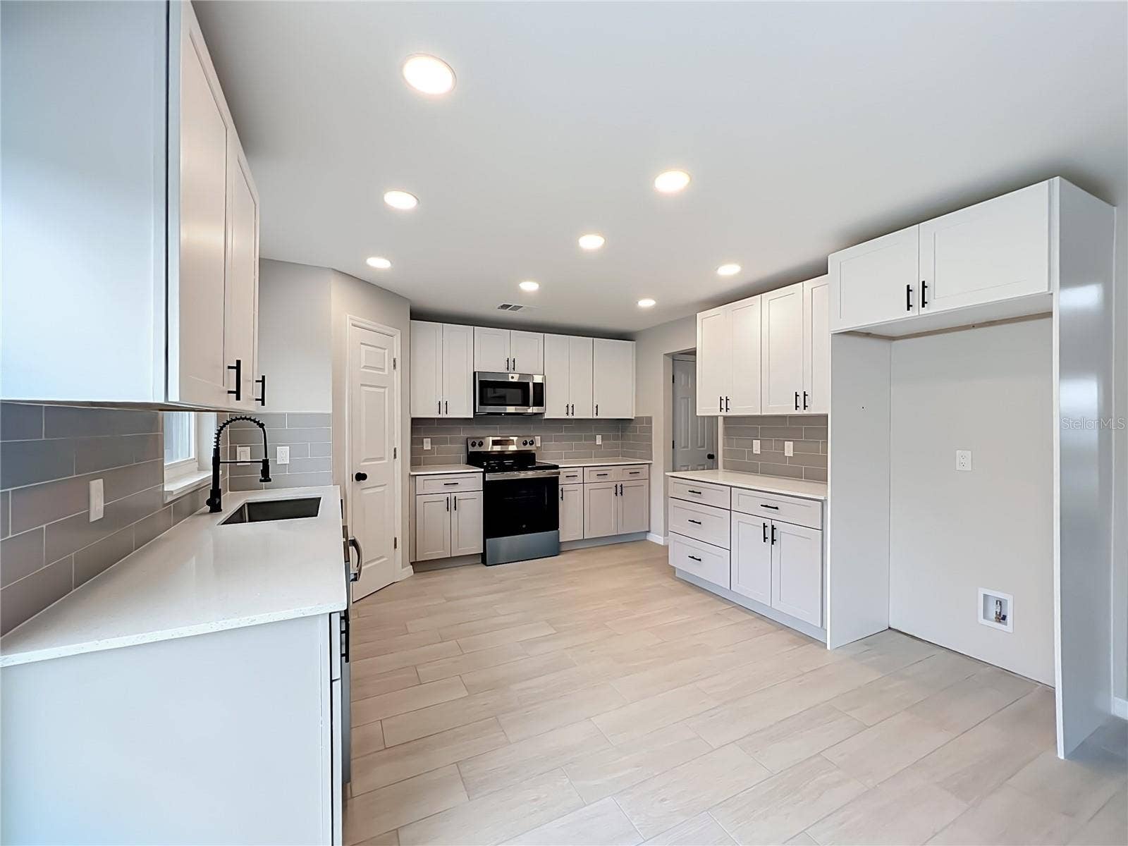 5039 OAK TOURS DRIVE, Edgewood, FL 32839 5039 OAK TOURS DRIVE, Edgewood, FL 32839