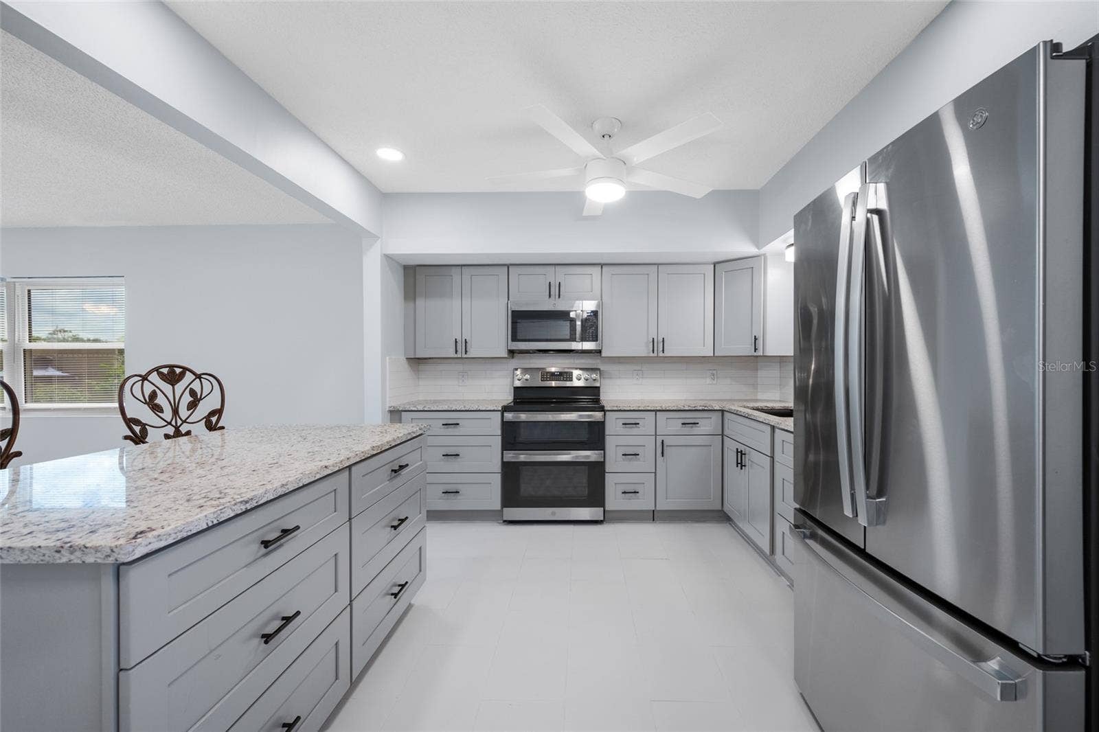 2258 WORLD PARKWAY BOULEVARD W, #40, Clearwater, FL 33763