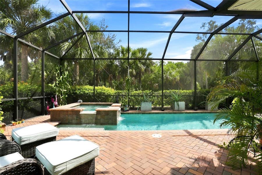 Property photo for 5057 LAKE OVERLOOK AVENUE, Bradenton, FL