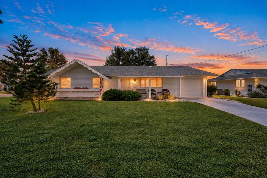 Property photo for 702 THUNDERBIRD AVENUE, Sun City Center, FL