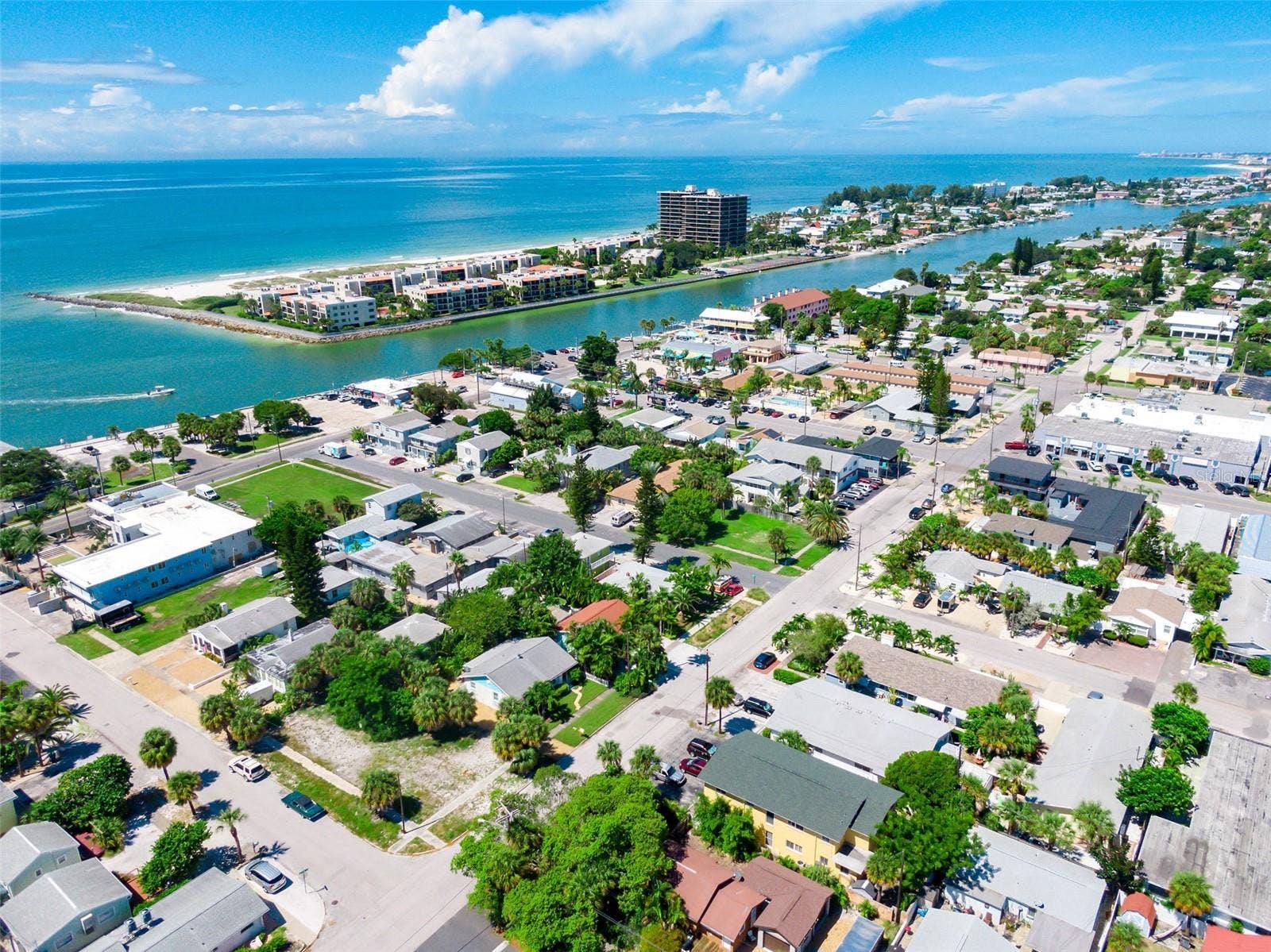 7209 COQUINA WAY, St Pete Beach, FL 33706 7209 COQUINA WAY, St Pete Beach, FL 33706