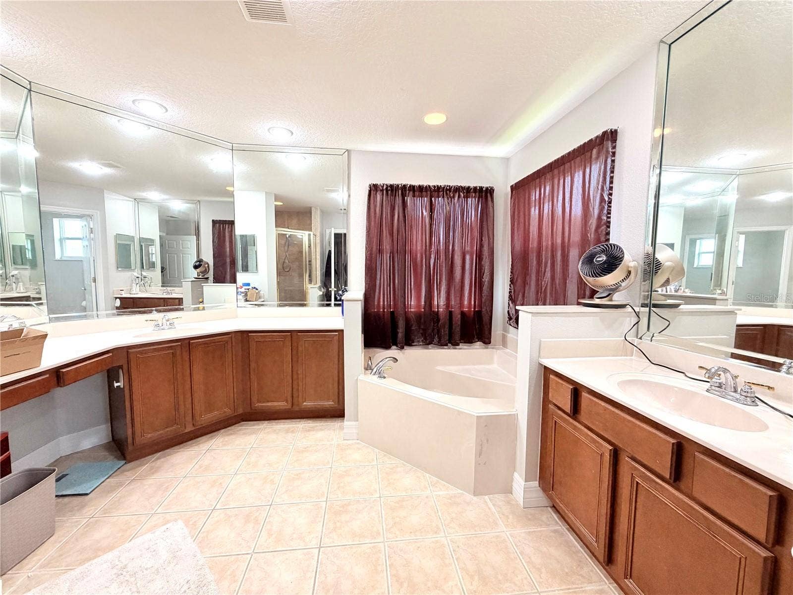 1405 MISTY GLEN LANE, Clermont, FL 34711 1405 MISTY GLEN LANE, Clermont, FL 34711