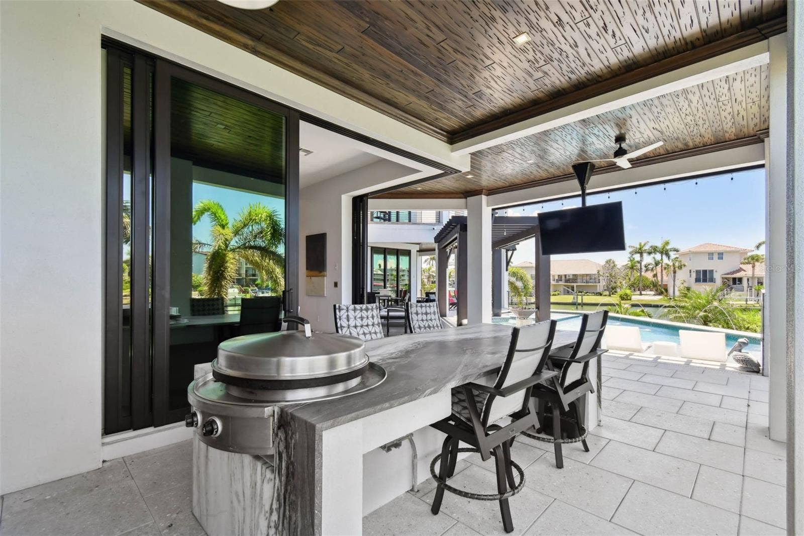 206 6TH STREET E, Tierra Verde, FL 33715 206 6TH STREET E, Tierra Verde, FL 33715