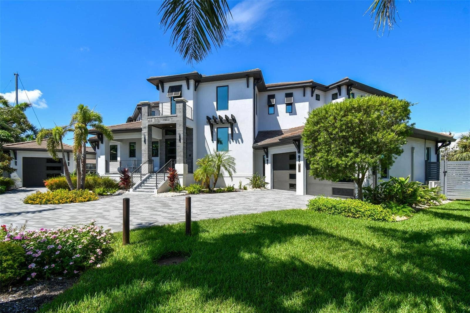 206 6TH STREET E, Tierra Verde, FL 33715 206 6TH STREET E, Tierra Verde, FL 33715