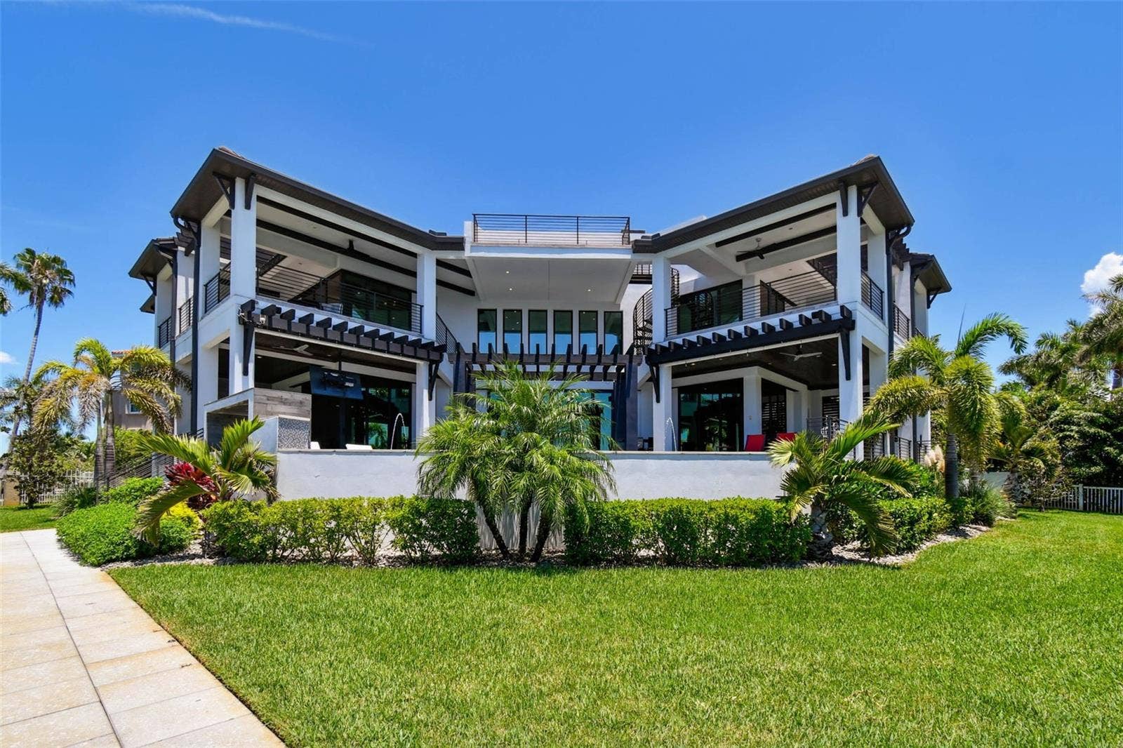 206 6TH STREET E, Tierra Verde, FL 33715 206 6TH STREET E, Tierra Verde, FL 33715