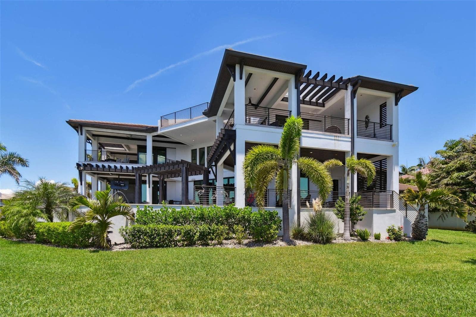206 6TH STREET E, Tierra Verde, FL 33715 206 6TH STREET E, Tierra Verde, FL 33715