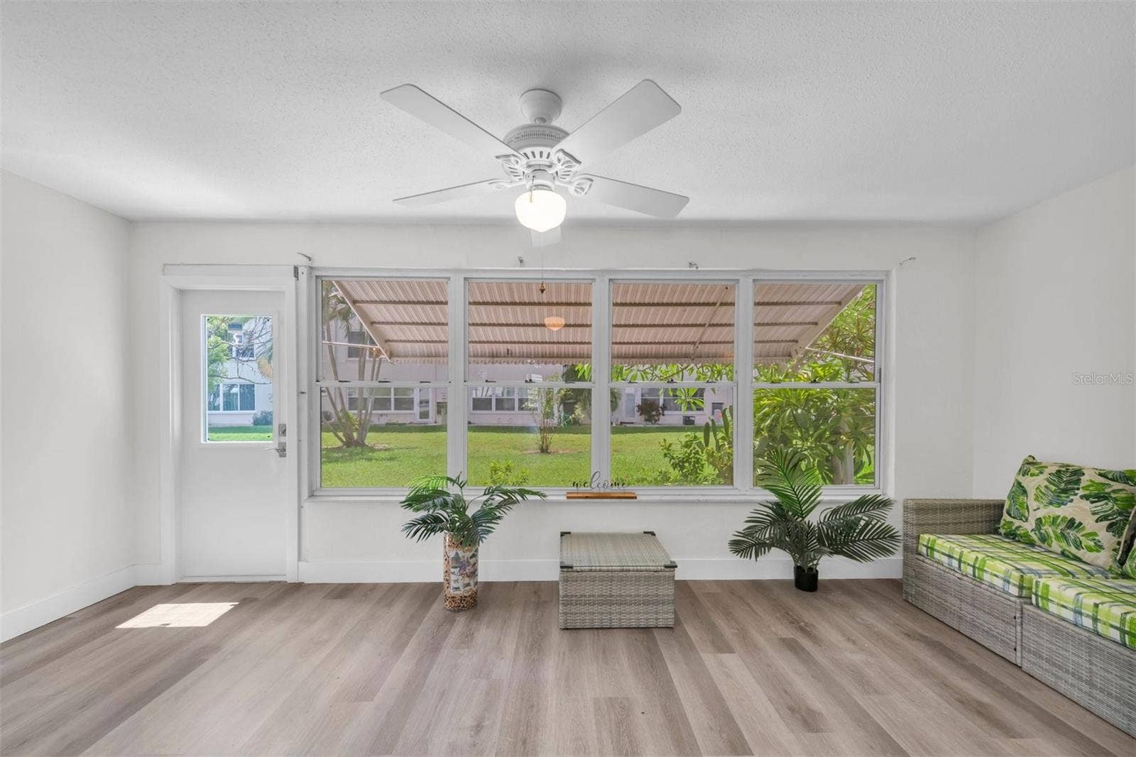 3018 59TH STREET S, #111, Gulfport, FL 33707 FLORIDA ROOM