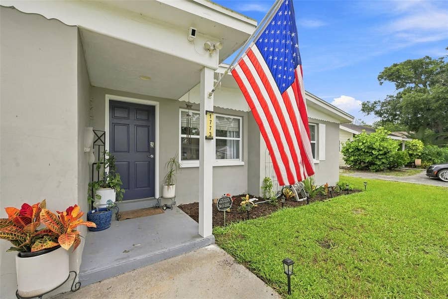 Property photo for 1773 EZELLE AVENUE, Largo, FL