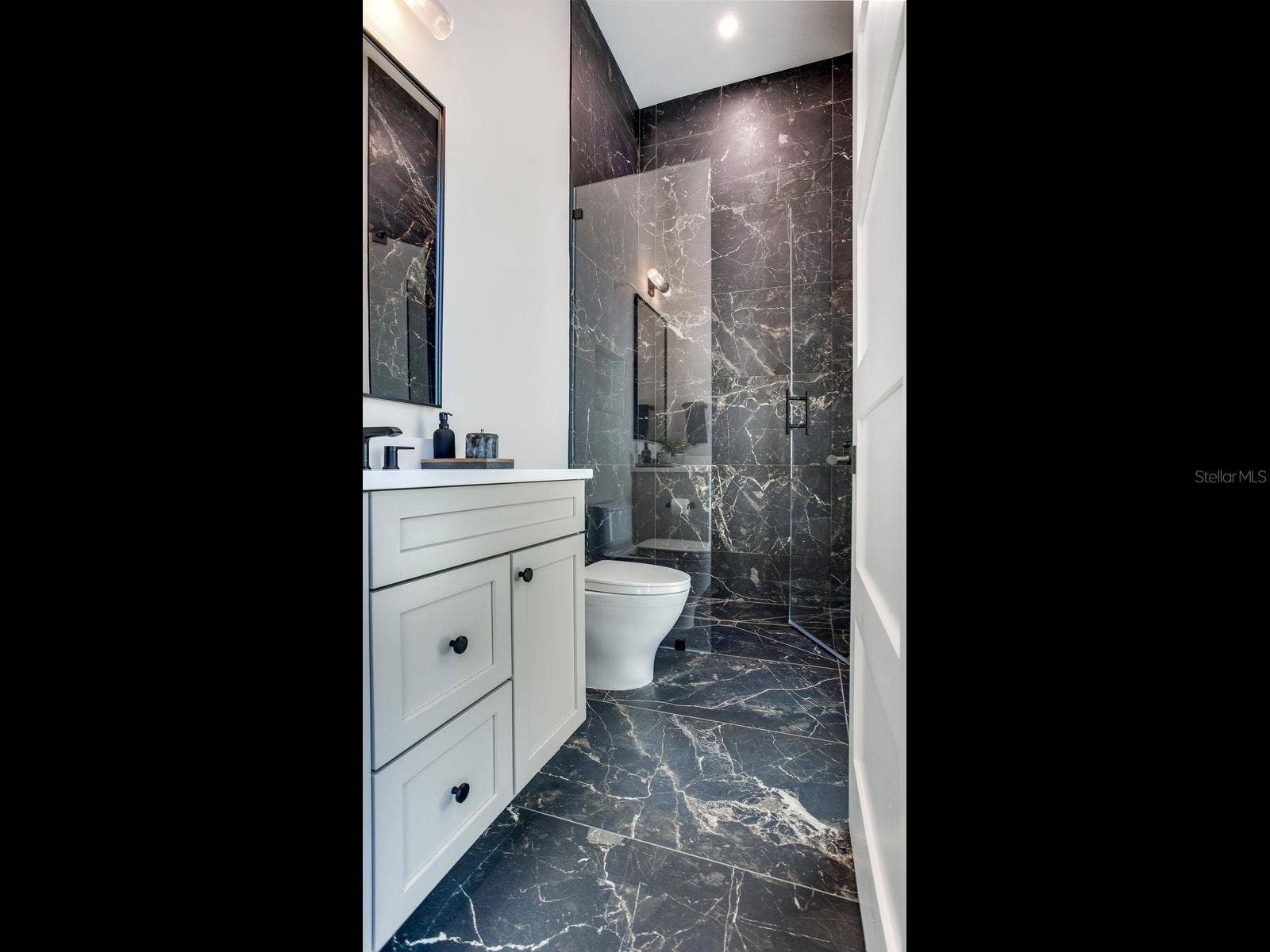 836 BAY POINT DRIVE, Madeira Beach, FL 33708 836 BAY POINT DRIVE, Madeira Beach, FL 33708