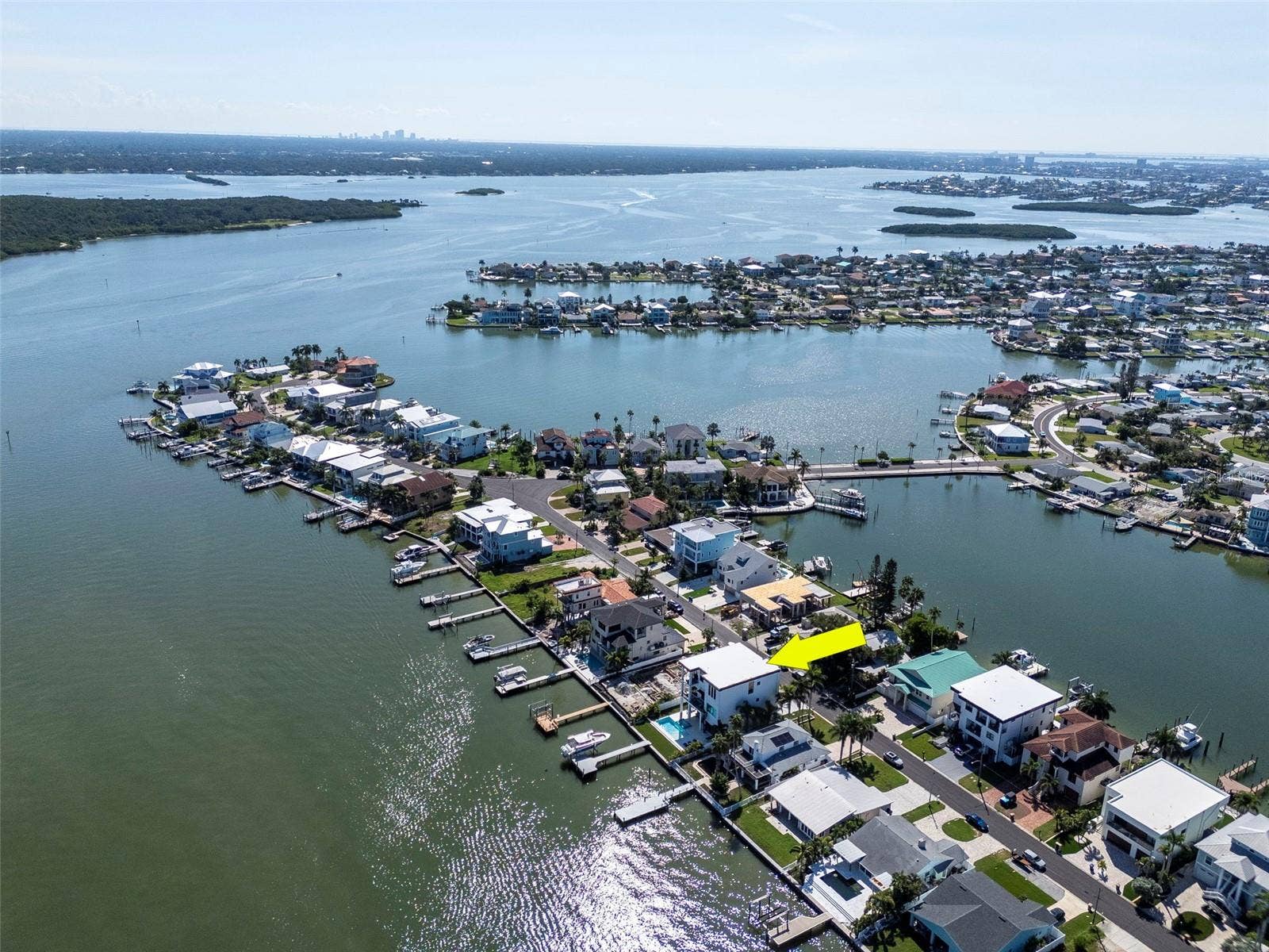 836 BAY POINT DRIVE, Madeira Beach, FL 33708 836 BAY POINT DRIVE, Madeira Beach, FL 33708