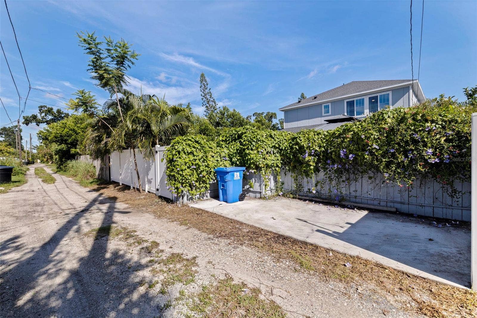 4626 10TH AVENUE N, St Petersburg, FL 33713 Added Parking Pad Outback
