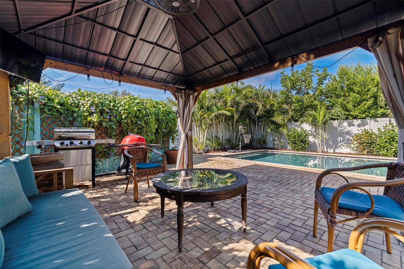 4626 10TH AVENUE N, St Petersburg, FL 33713 Take In the Lush Landscaping and Perfect Seating at the Gazebo.