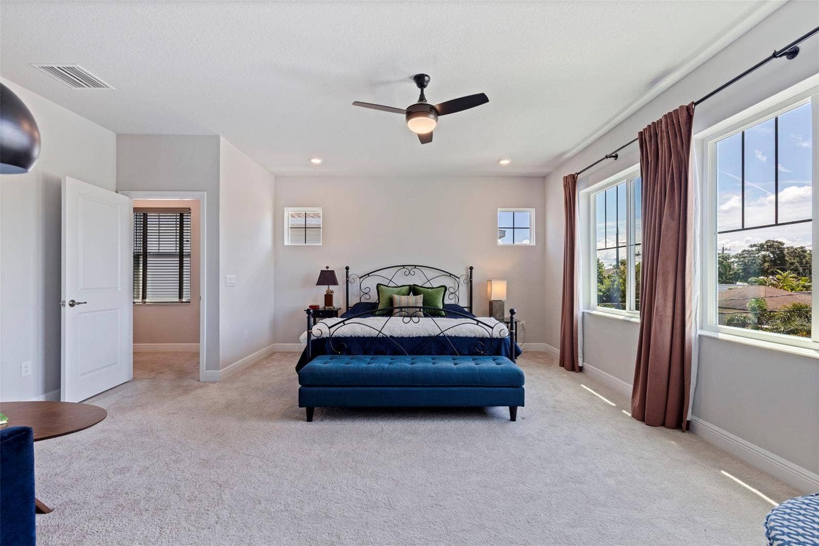 4626 10TH AVENUE N, St Petersburg, FL 33713 4626 10TH AVENUE N, St Petersburg, FL 33713