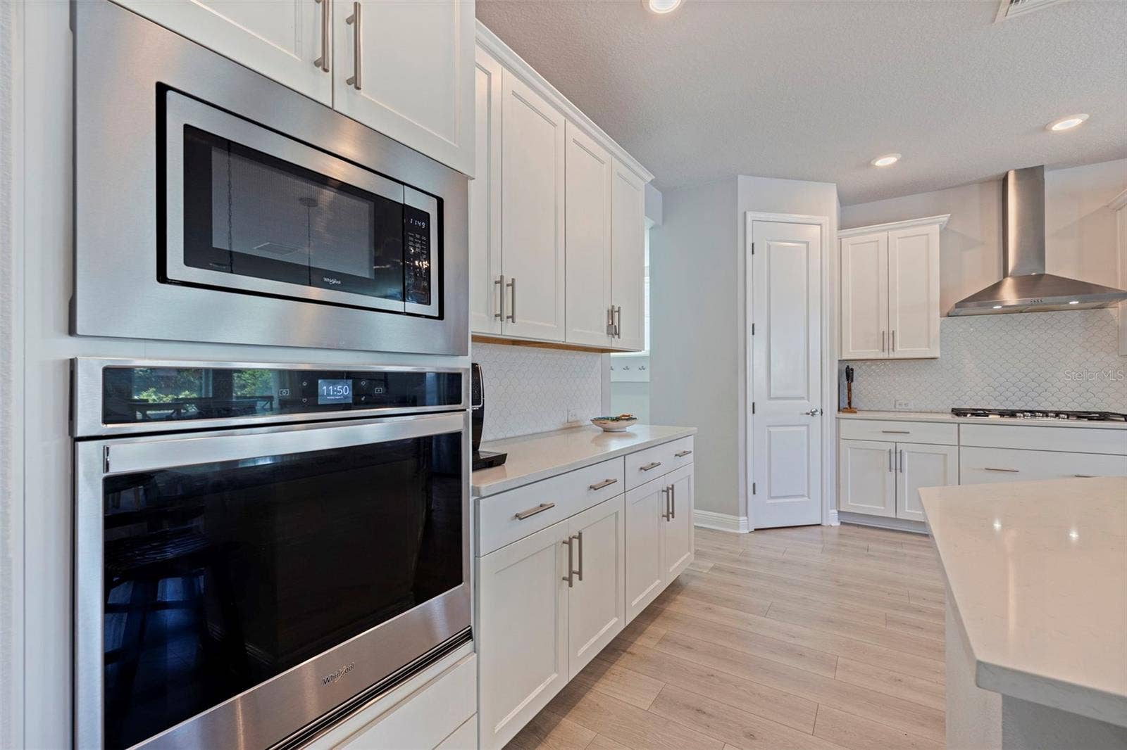 4626 10TH AVENUE N, St Petersburg, FL 33713 4626 10TH AVENUE N, St Petersburg, FL 33713