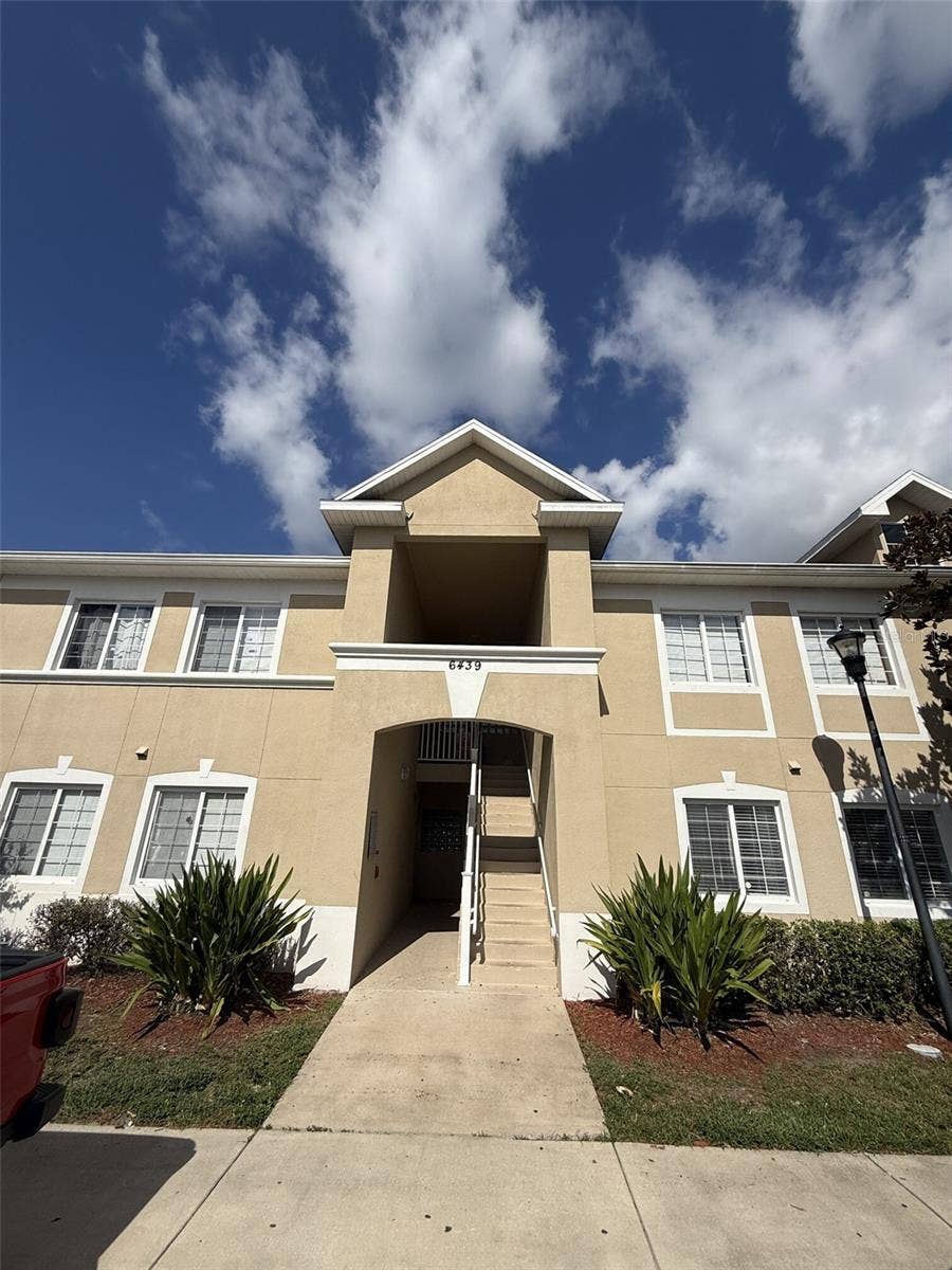 Property photo for 6439 CYPRESSDALE DRIVE, #102, Riverview, FL