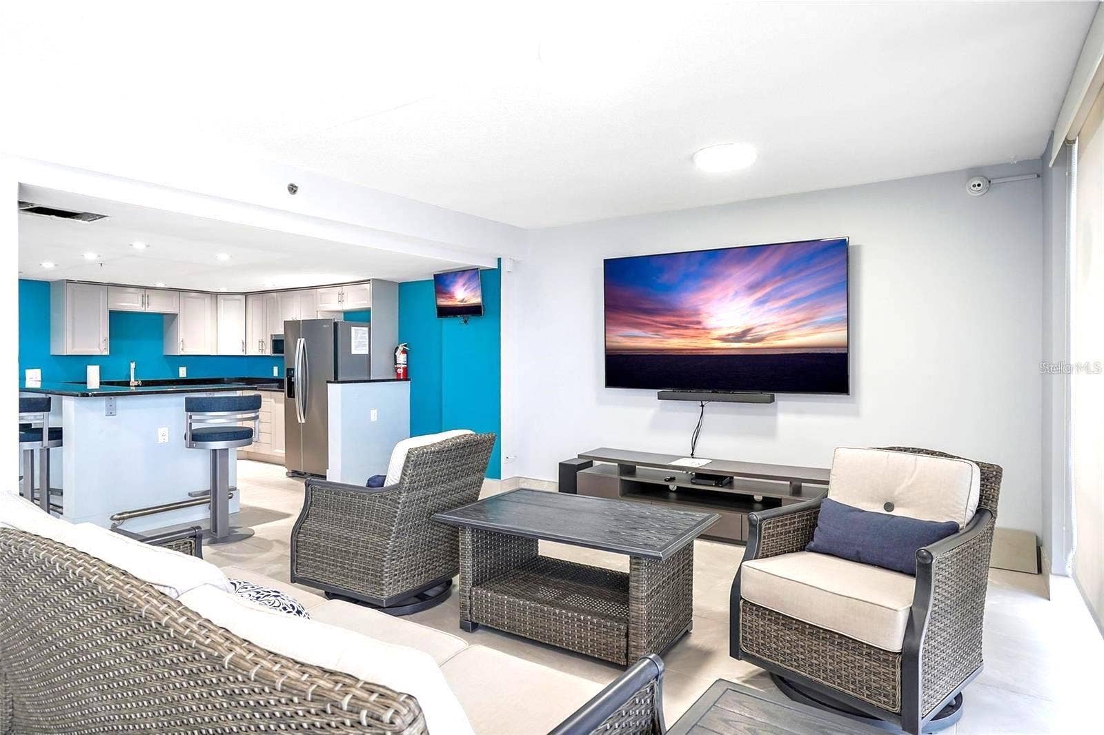 5396 GULF BOULEVARD, #909, St Pete Beach, FL 33706 Common Area