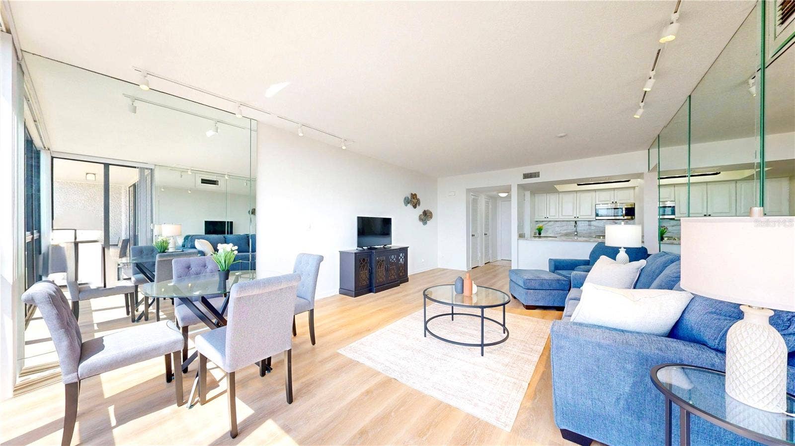 5396 GULF BOULEVARD, #909, St Pete Beach, FL 33706 5396 GULF BOULEVARD, #909, St Pete Beach, FL 33706