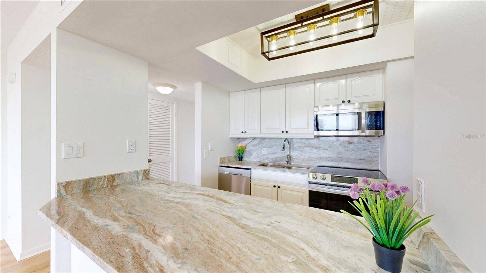 5396 GULF BOULEVARD, #909, St Pete Beach, FL 33706 5396 GULF BOULEVARD, #909, St Pete Beach, FL 33706