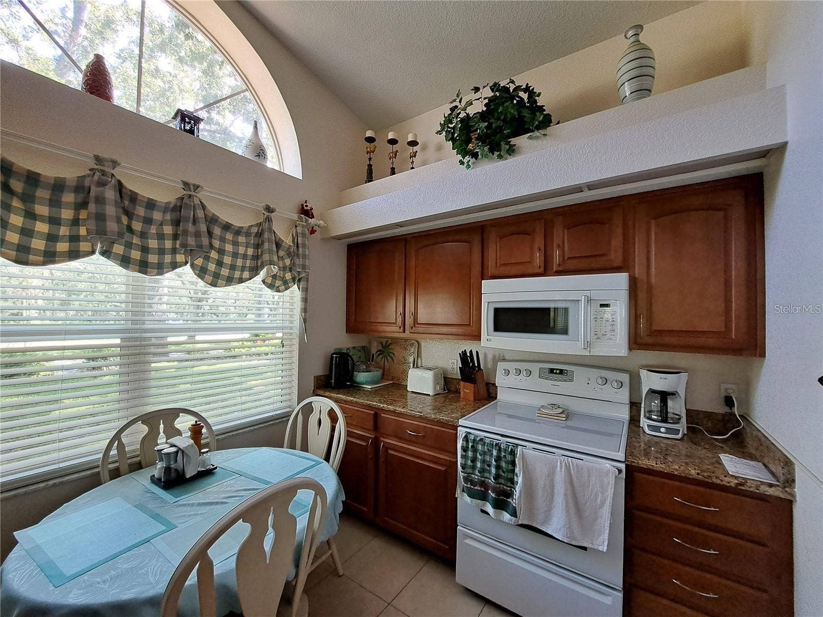 5316 LOCHMEAD TERRACE, Zephyrhills, FL 33541 5316 LOCHMEAD TERRACE, Zephyrhills, FL 33541