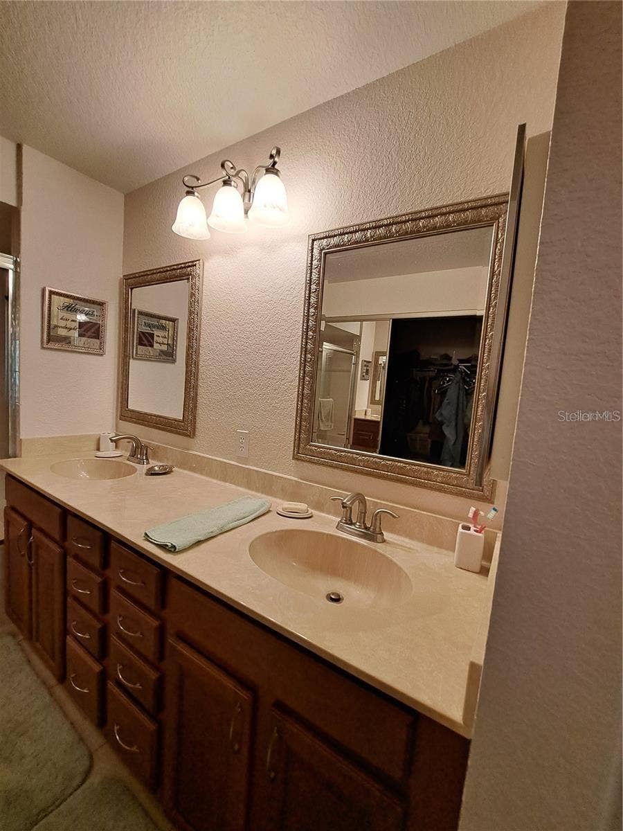 5316 LOCHMEAD TERRACE, Zephyrhills, FL 33541 5316 LOCHMEAD TERRACE, Zephyrhills, FL 33541