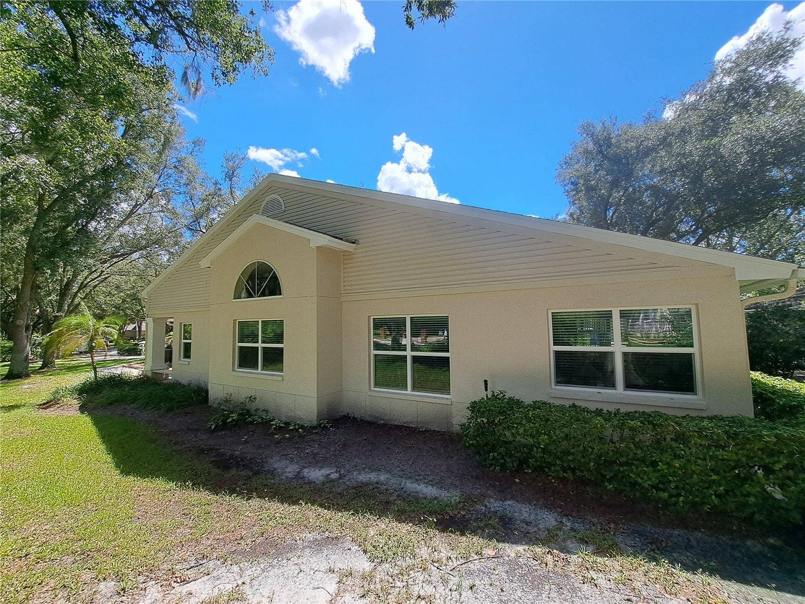5316 LOCHMEAD TERRACE, Zephyrhills, FL 33541 5316 LOCHMEAD TERRACE, Zephyrhills, FL 33541