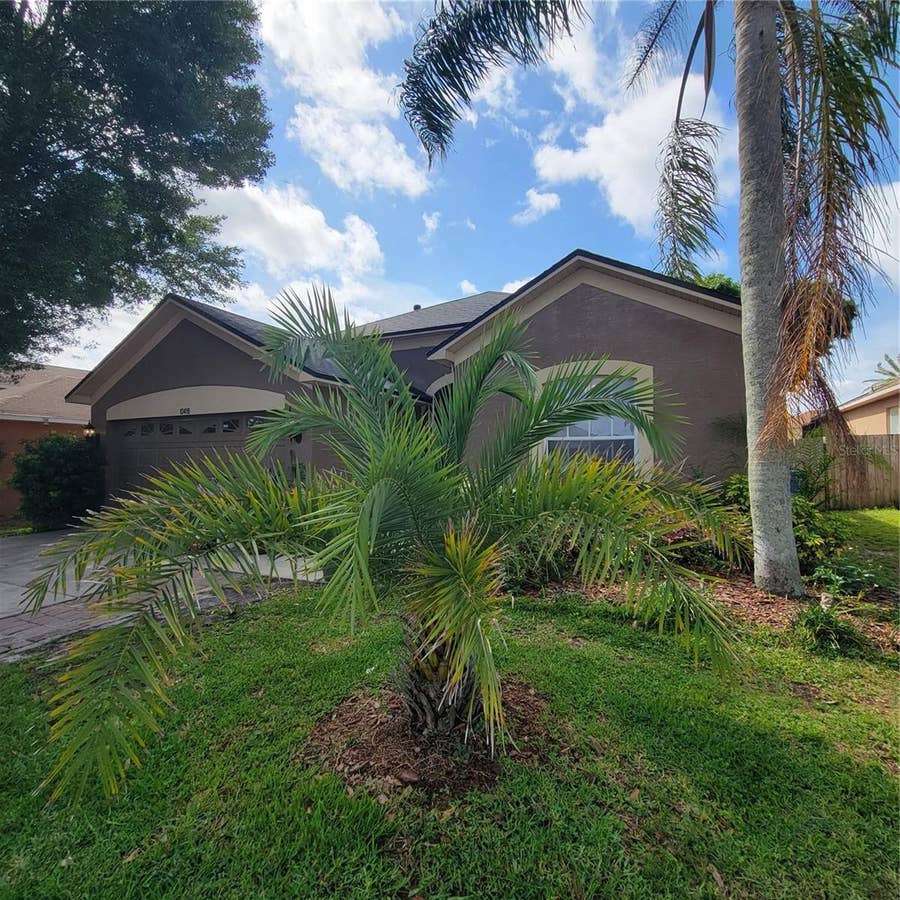 Property photo for 10419 GOLDENBROOK WAY, Tampa, FL