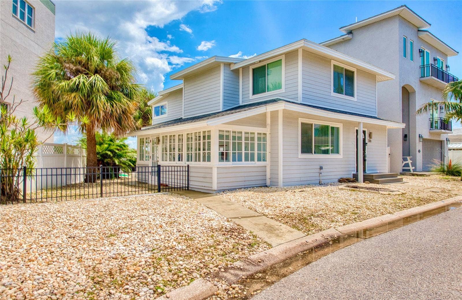 300 BAY PLZ, Treasure Island, FL 33706