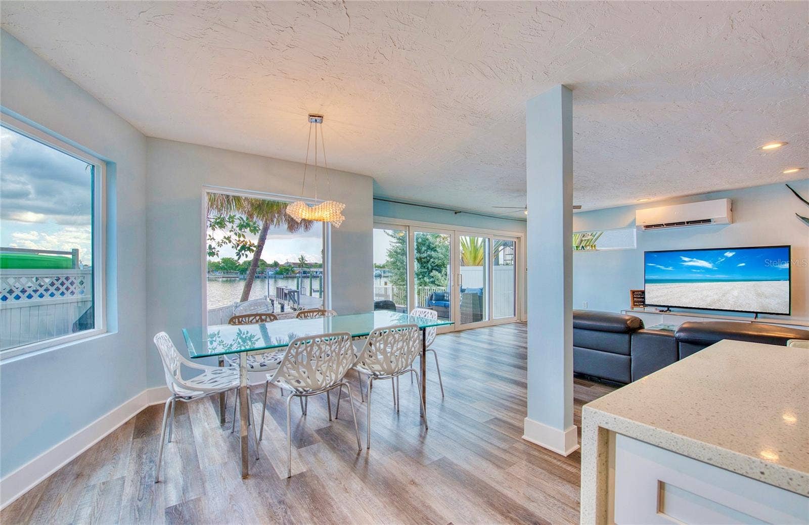 Kitchen and dining area