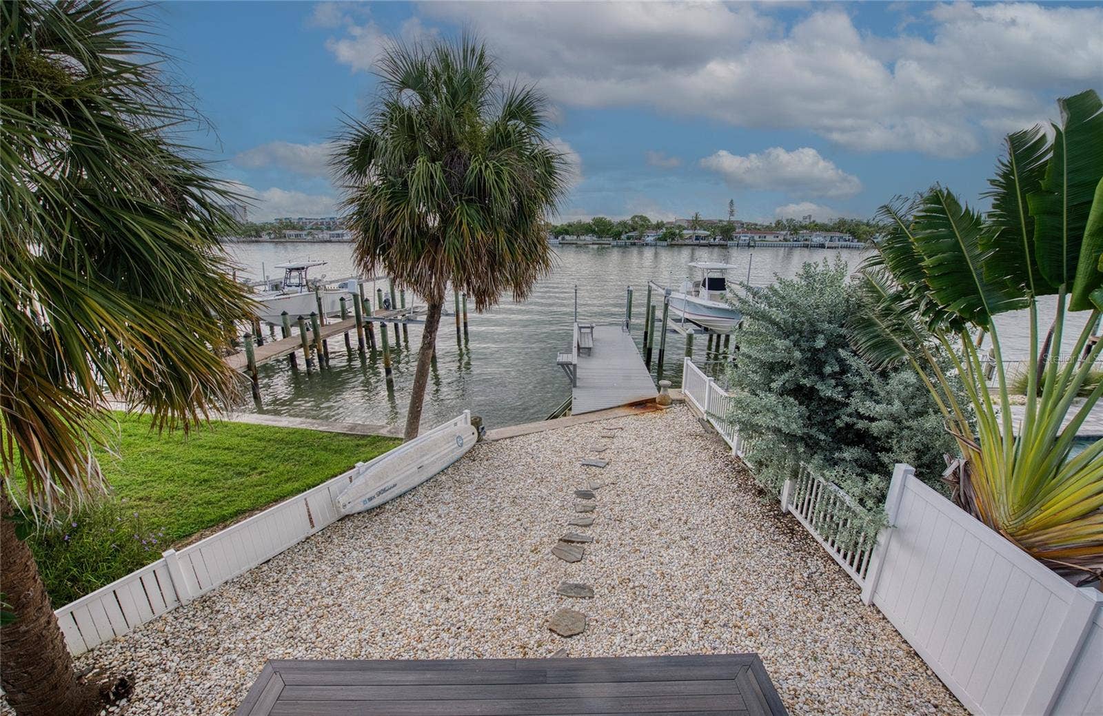 Private dock