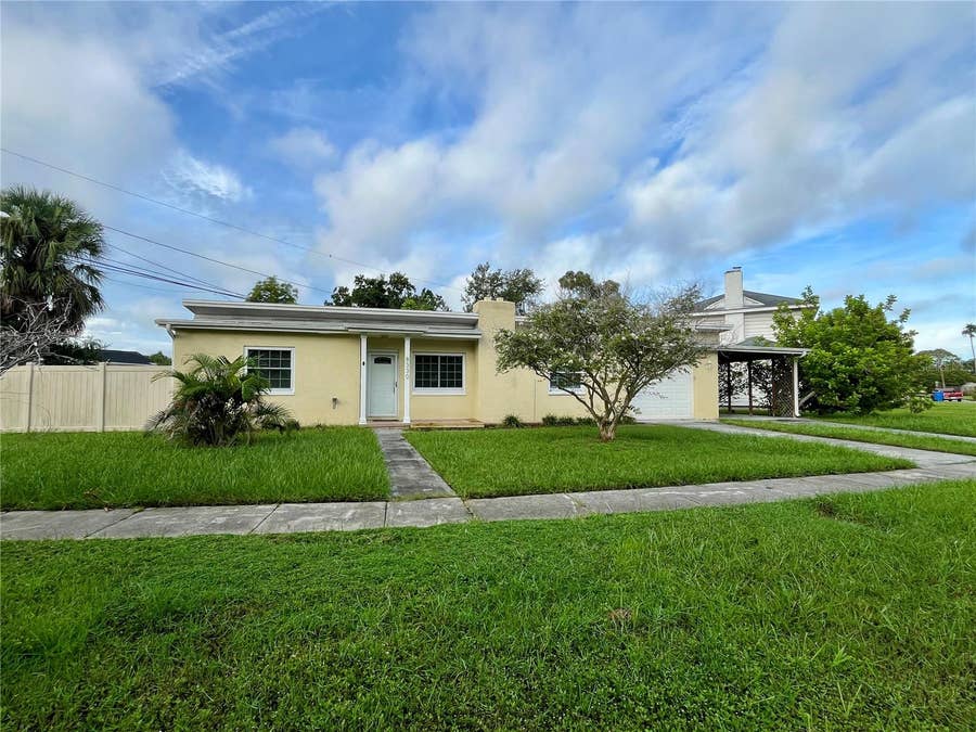 Property photo for 8330 WAVERLY ROAD N, St Petersburg, FL