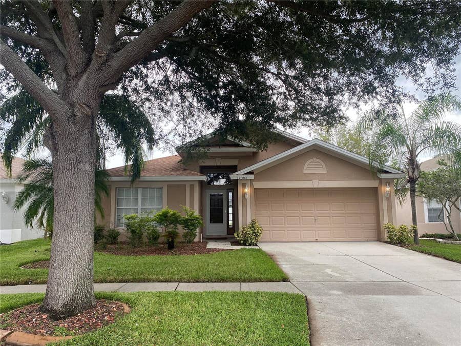 Property photo for 12304 TWINKLING STAR PL, Riverview, FL