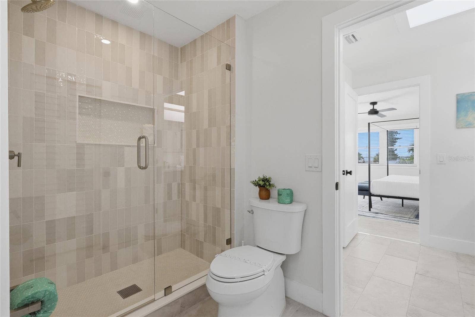 405 28TH STREET, Holmes Beach, FL 34217 405 28TH STREET, Holmes Beach, FL 34217