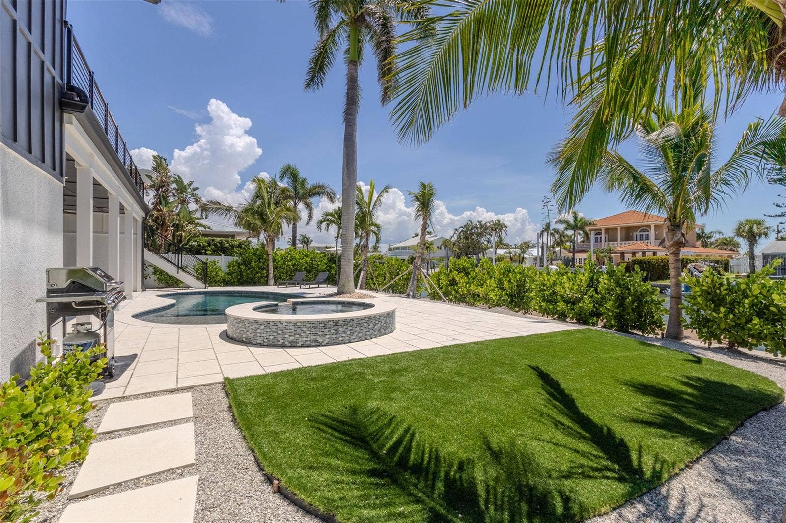 405 28TH STREET, Holmes Beach, FL 34217 405 28TH STREET, Holmes Beach, FL 34217