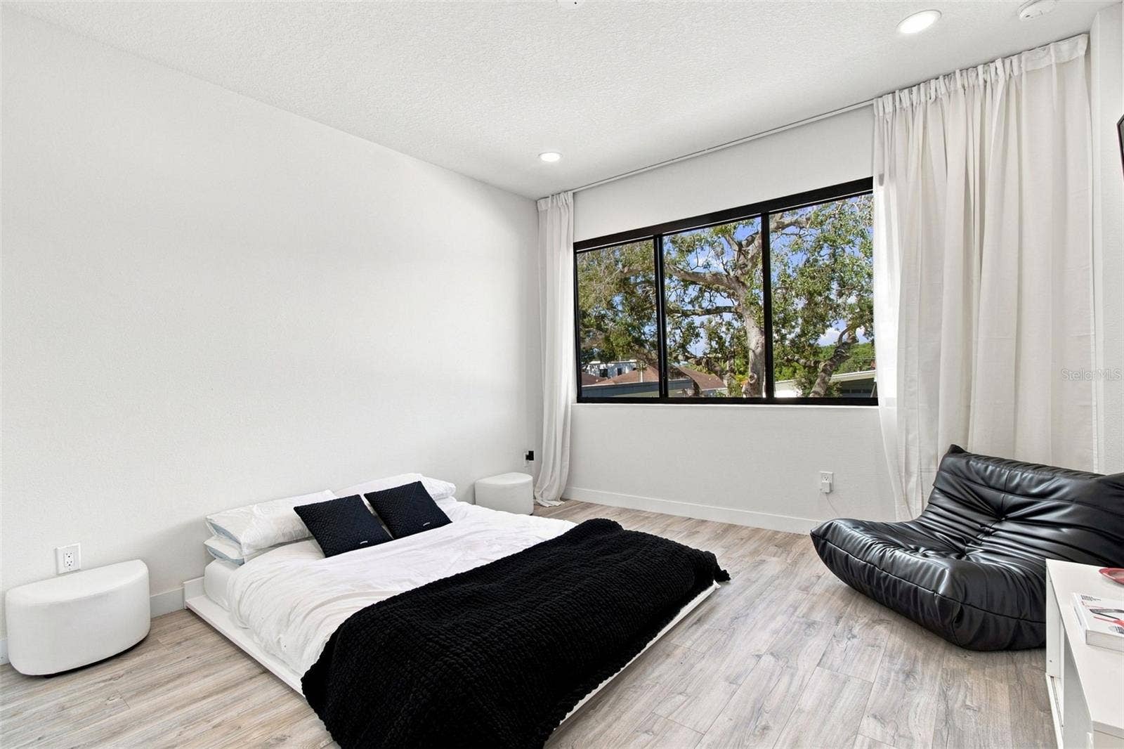 7519 N COOLIDGE AVENUE, Tampa, FL 33614 7519 N COOLIDGE AVENUE, Tampa, FL 33614