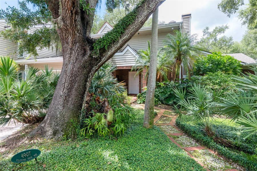 Property photo for 4907 PILGRIMS PATH WAY, Tampa, FL