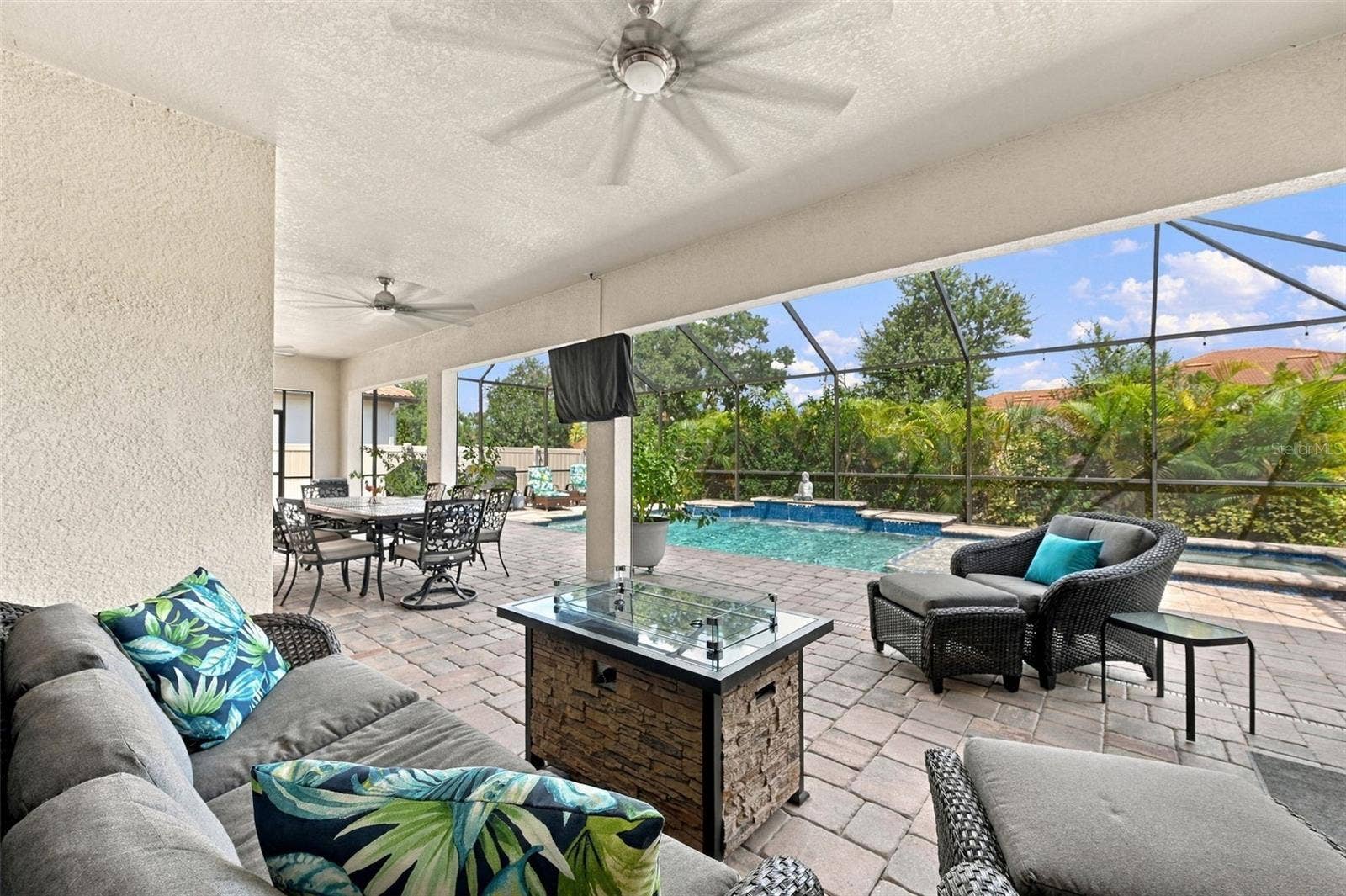 16909 CLEAR CORK DRIVE, Wimauma, FL 33598