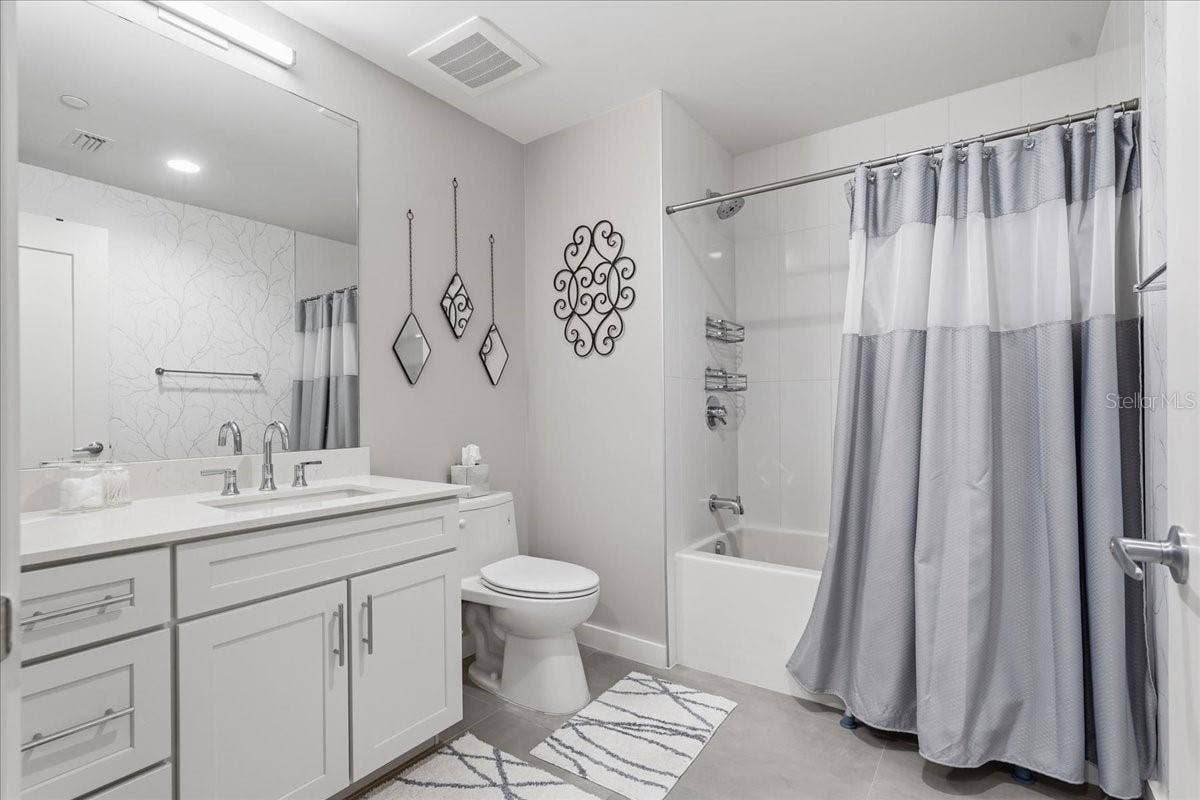 920 N OSCEOLA AVENUE, #605, Clearwater, FL 33755
