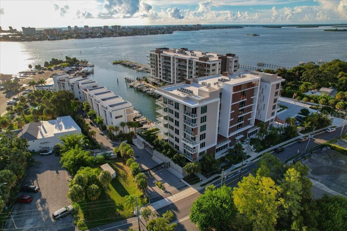 920 N OSCEOLA AVENUE, #605, Clearwater, FL 33755