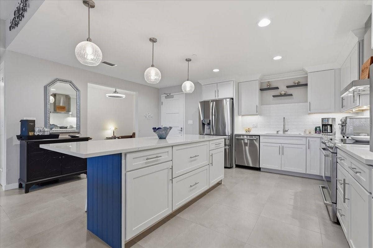 920 N OSCEOLA AVENUE, #605, Clearwater, FL 33755
