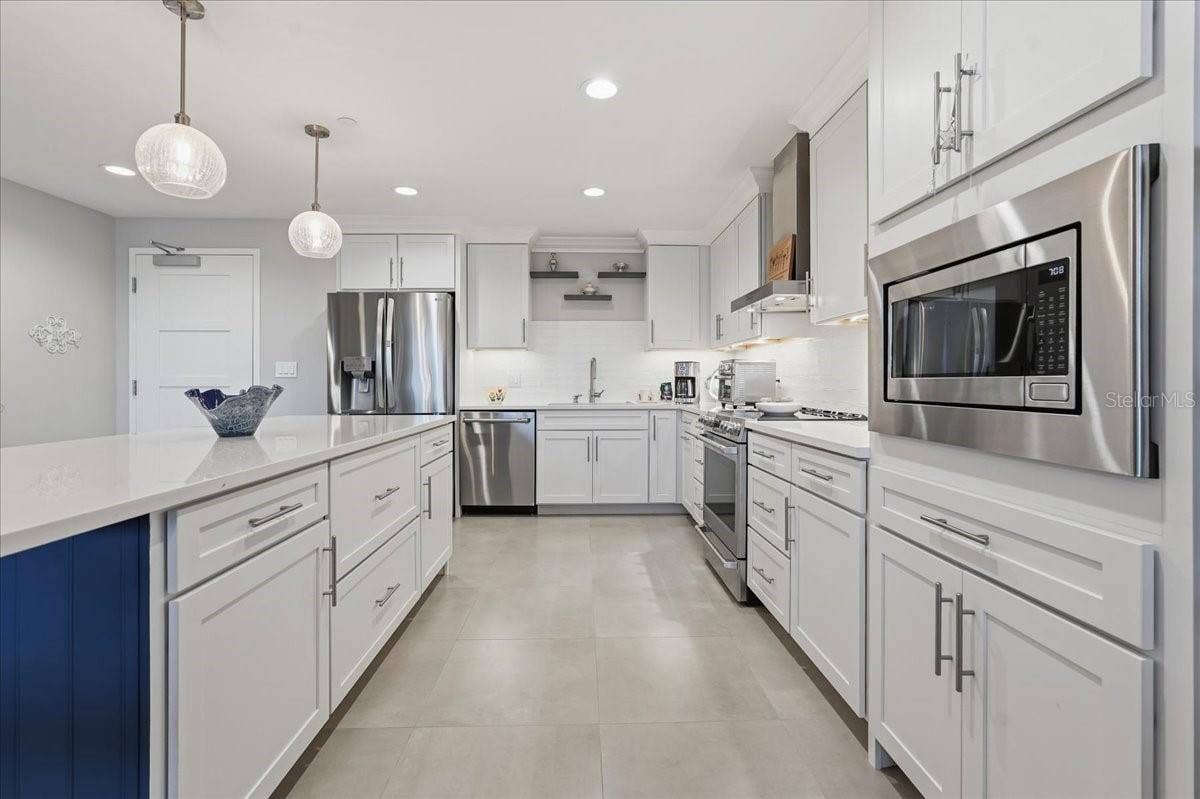 920 N OSCEOLA AVENUE, #605, Clearwater, FL 33755
