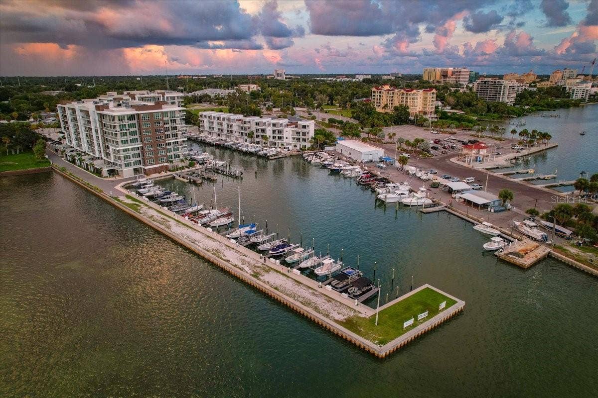 920 N OSCEOLA AVENUE, #605, Clearwater, FL 33755