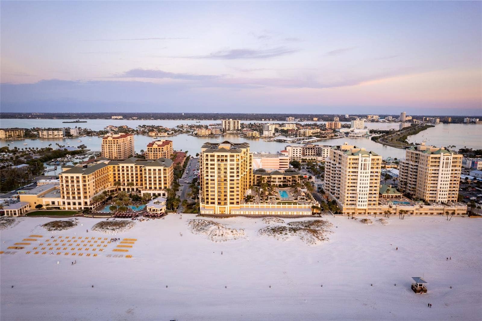 11 BAYMONT STREET, #807, Clearwater, FL 33767