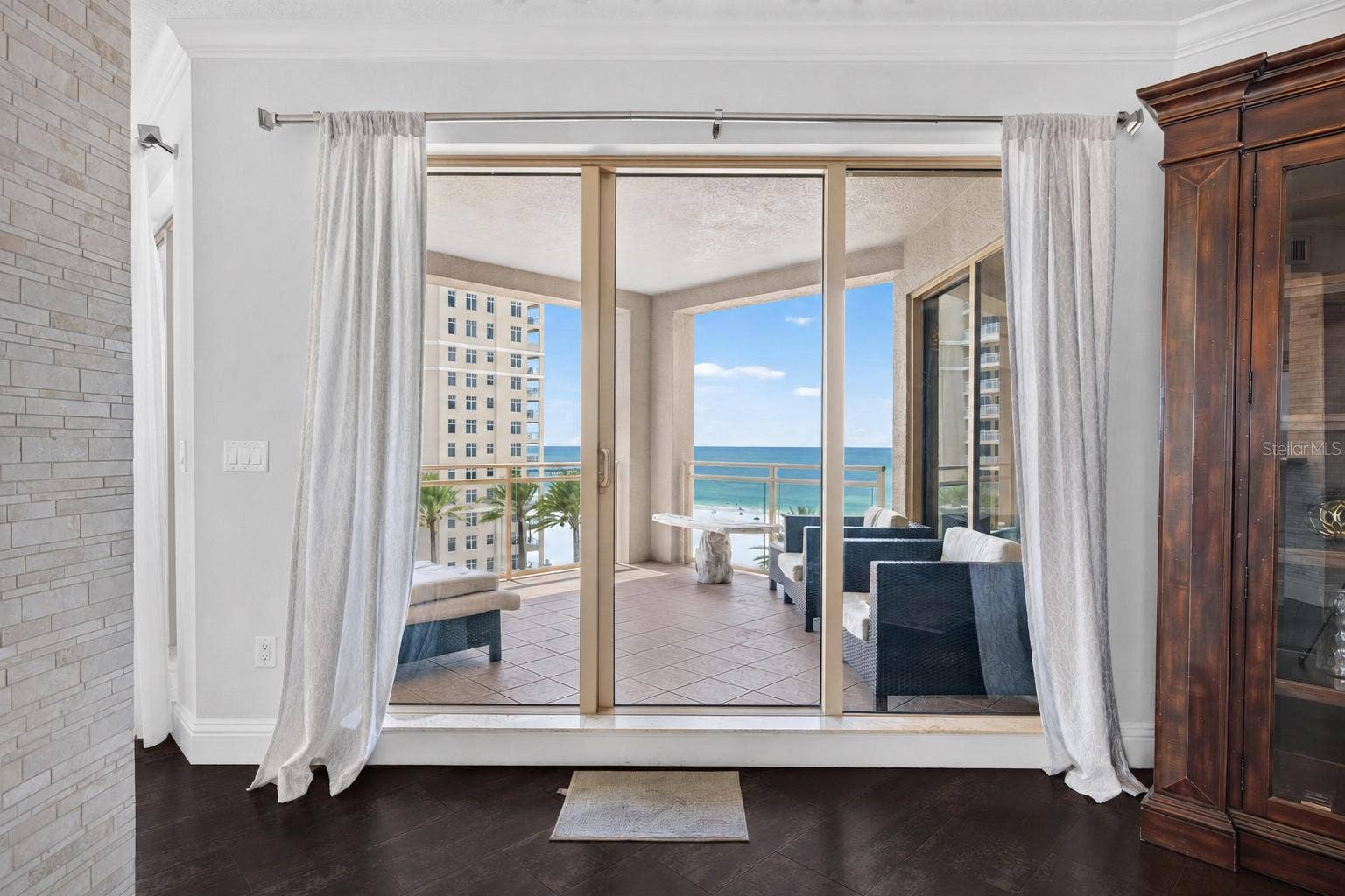 11 BAYMONT STREET, #807, Clearwater, FL 33767