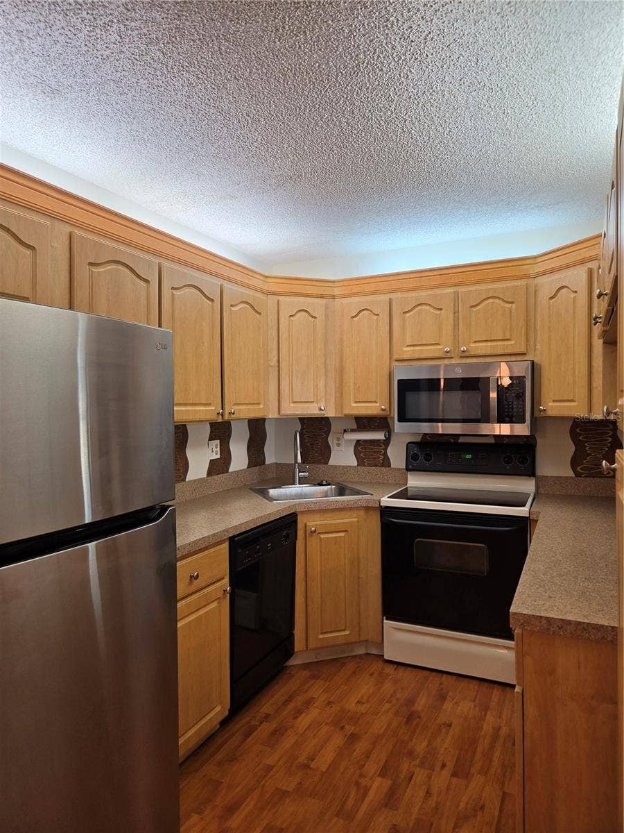1700 PINE RIDGE WAY E, #C1, Palm Harbor, FL 34684 1700 PINE RIDGE WAY E, #C1, Palm Harbor, FL 34684