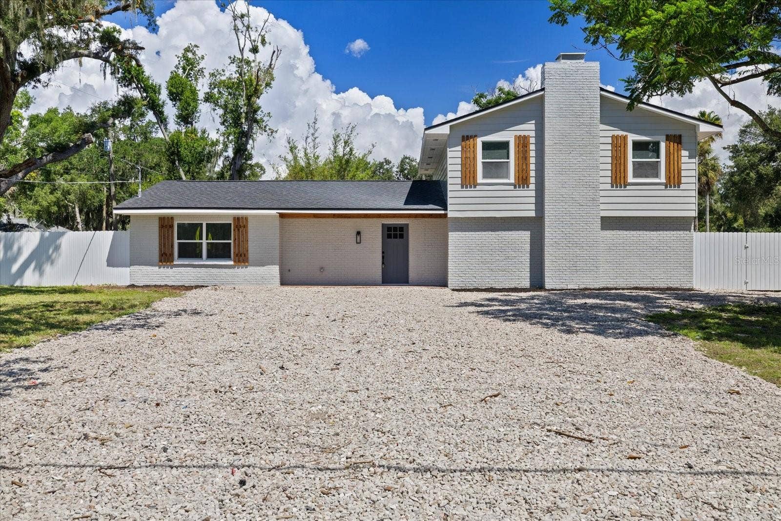 11002 RIVERVIEW DRIVE, Riverview, FL 33578 11002 RIVERVIEW DRIVE, Riverview, FL 33578