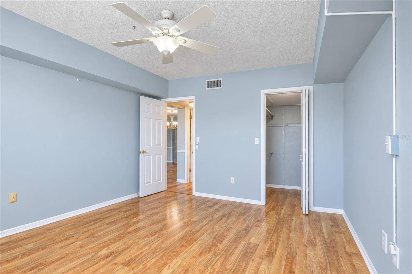 300 64TH AVENUE, #322, St Pete Beach, FL 33706 300 64TH AVENUE, #322, St Pete Beach, FL 33706