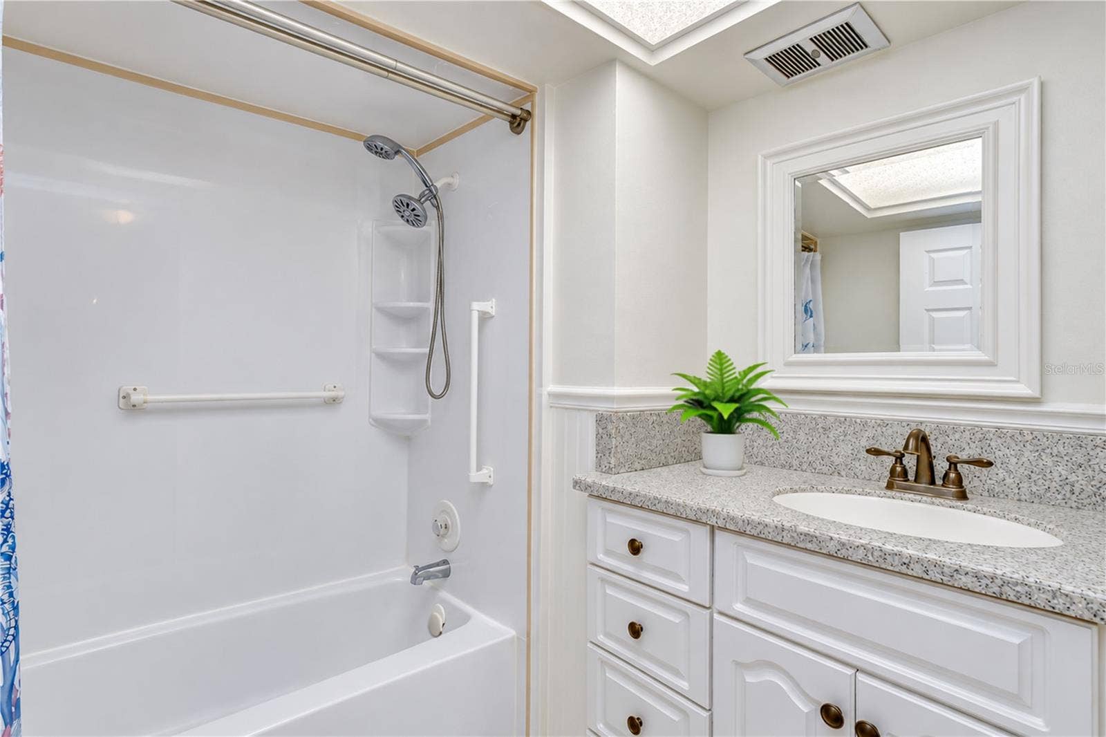 300 64TH AVENUE, #322, St Pete Beach, FL 33706 300 64TH AVENUE, #322, St Pete Beach, FL 33706