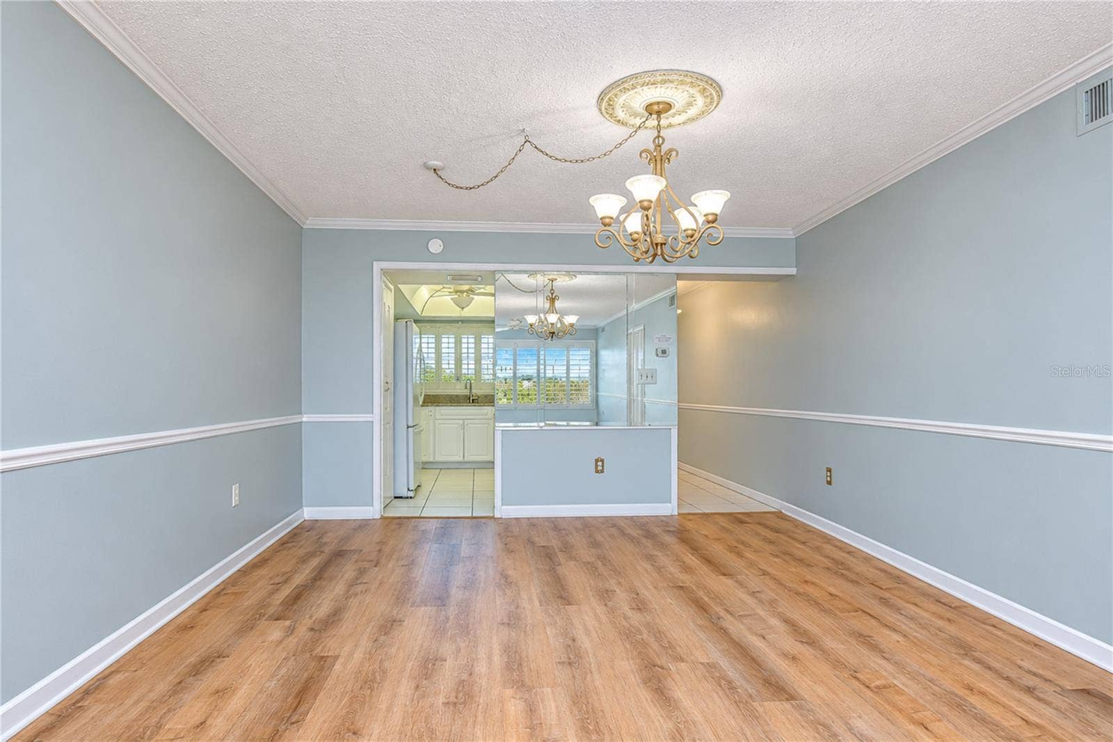 300 64TH AVENUE, #322, St Pete Beach, FL 33706 300 64TH AVENUE, #322, St Pete Beach, FL 33706