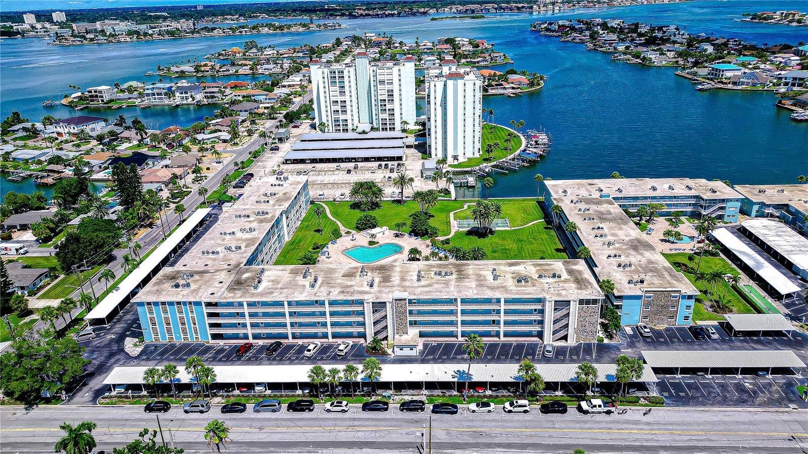 300 64TH AVENUE, #322, St Pete Beach, FL 33706 300 64TH AVENUE, #322, St Pete Beach, FL 33706