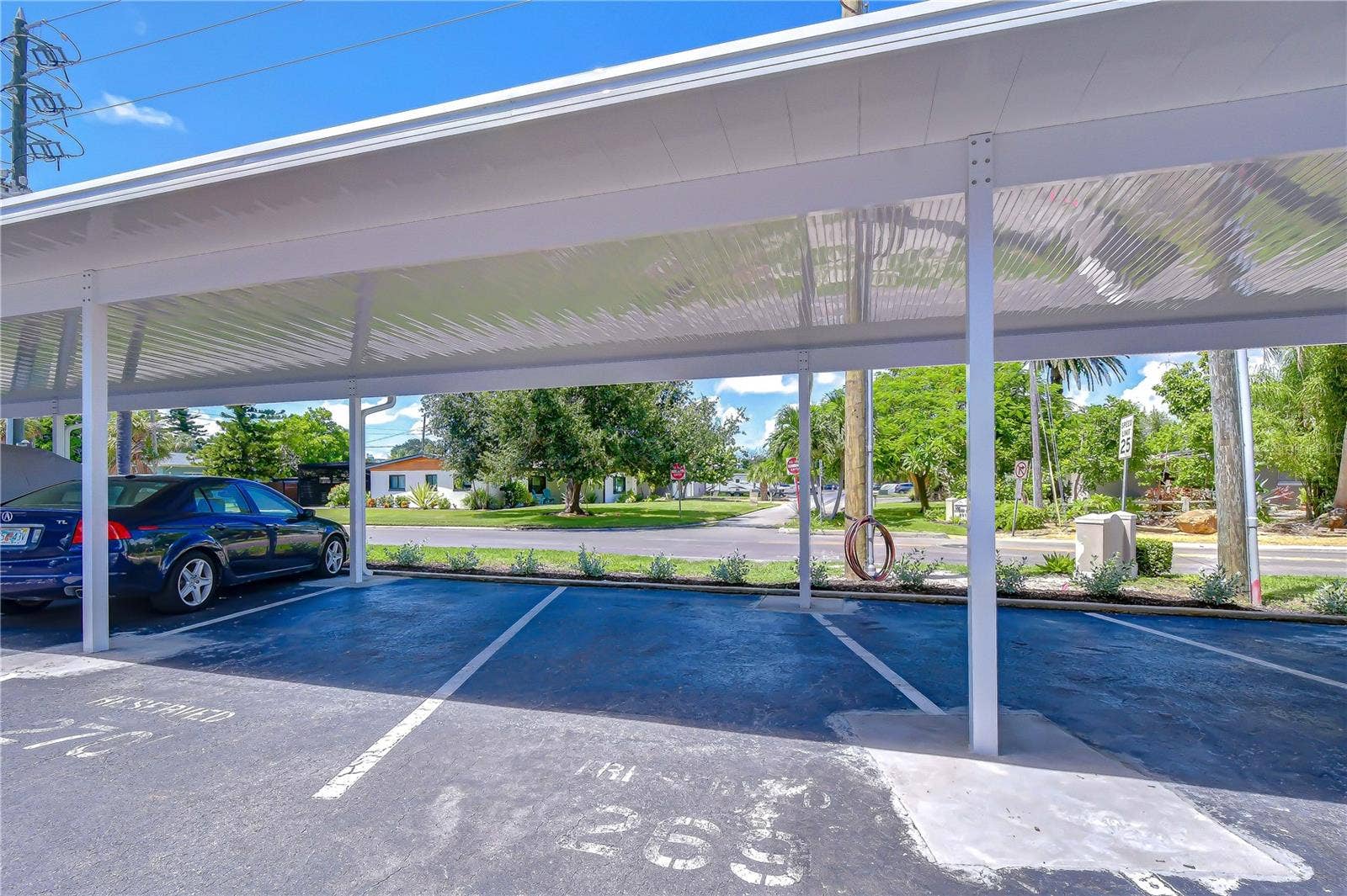 300 64TH AVENUE, #322, St Pete Beach, FL 33706 300 64TH AVENUE, #322, St Pete Beach, FL 33706